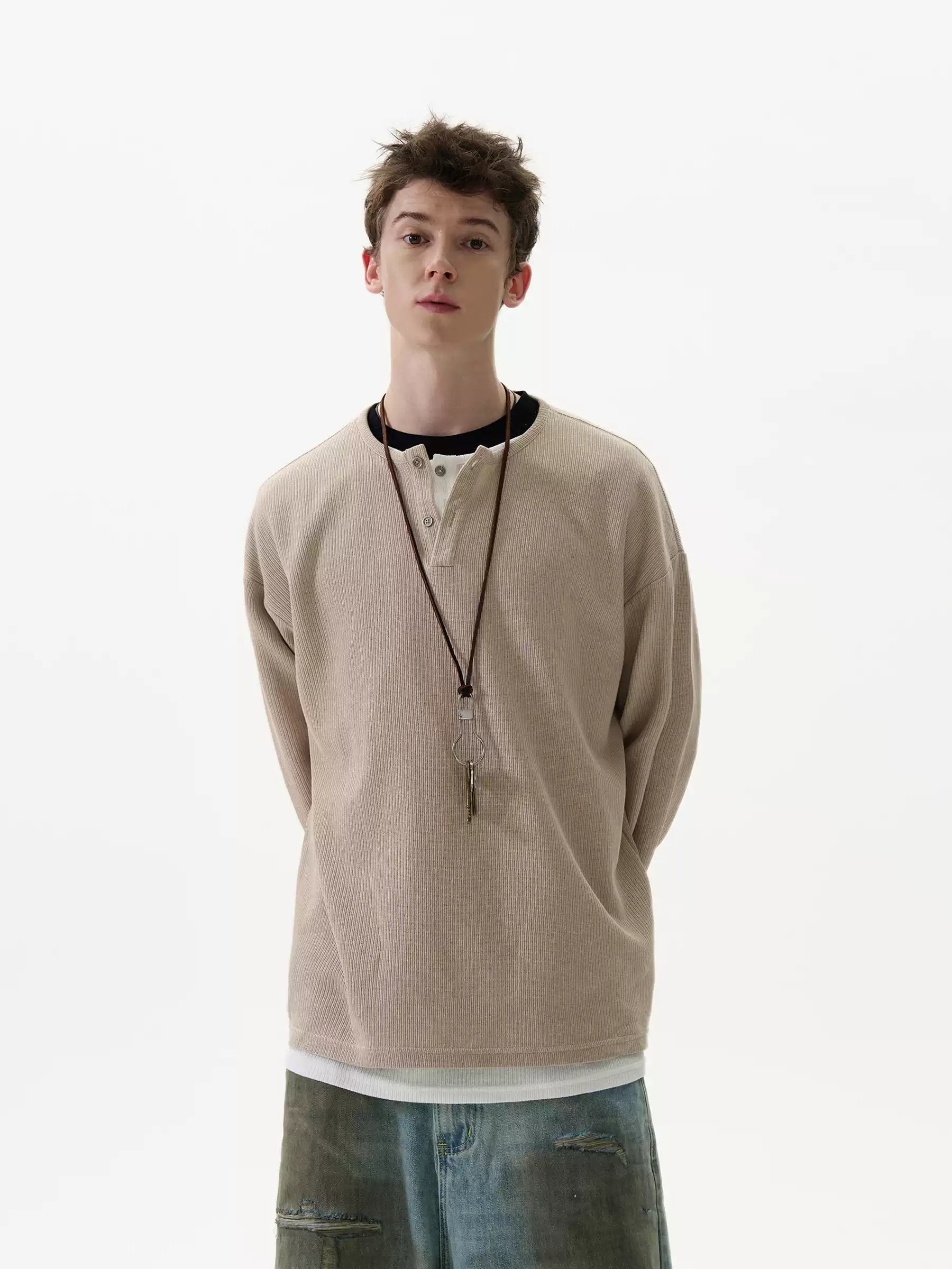 LY No. 1070 Crewneck Long Sleeve