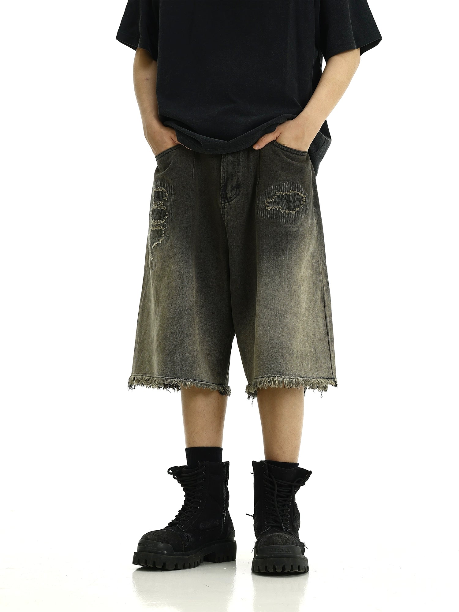 LY No. 2073 Distressed Denim Cargo Jorts